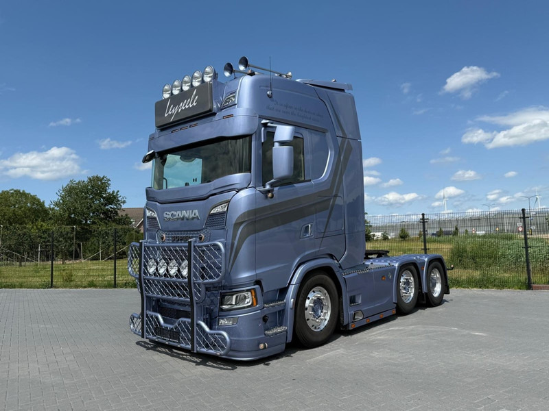 Scania S650 V8 NGS SHOWTRUCK, GESTUURD, VOLLUCHT, TOPSTAAT, ALCOA'S. - Тягач: фото 5 Scania S650 V8 NGS SHOWTRUCK, GESTUURD, VOLLUCHT, TOPSTAAT, ALCOA'S. - Тягач: фото 5