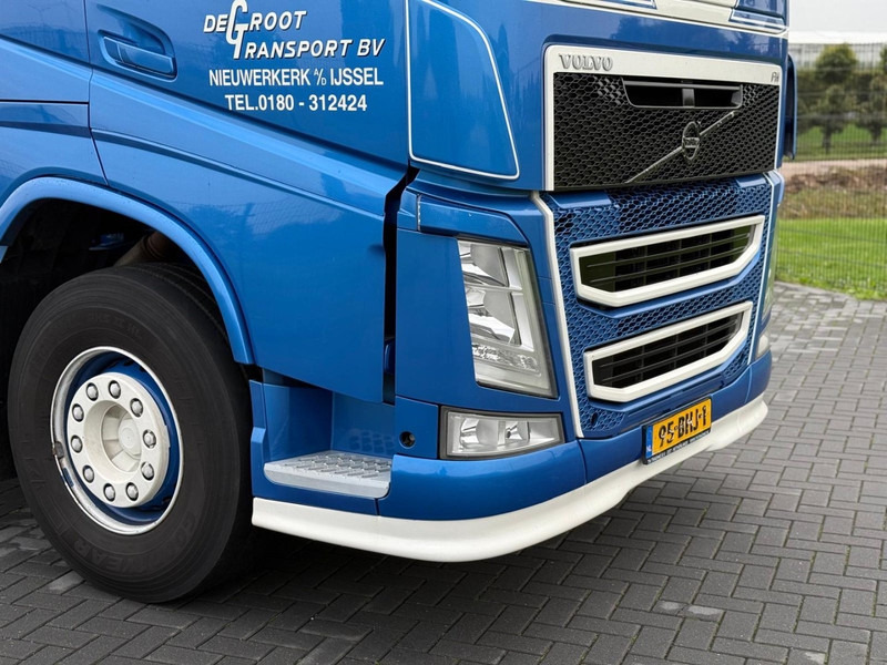 Volvo FH 540 CONTAINER TRANSPORT, KIEP SYSTEEM, LEATHER SEATS, TOP. - Грузовик-контейнеровоз/ Сменный кузов: фото 4 Volvo FH 540 CONTAINER TRANSPORT, KIEP SYSTEEM, LEATHER SEATS, TOP. - Грузовик-контейнеровоз/ Сменный кузов: фото 4
