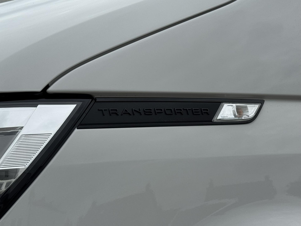 Volkswagen Transporter-2.0 TDI L2H1 Navigatie Trekhaak Carplay Cruise Airco Lat om lat 4 Seizoenen banden - Цельнометаллический фургон: фото 5 Volkswagen Transporter-2.0 TDI L2H1 Navigatie Trekhaak Carplay Cruise Airco Lat om lat 4 Seizoenen banden - Цельнометаллический фургон: фото 5