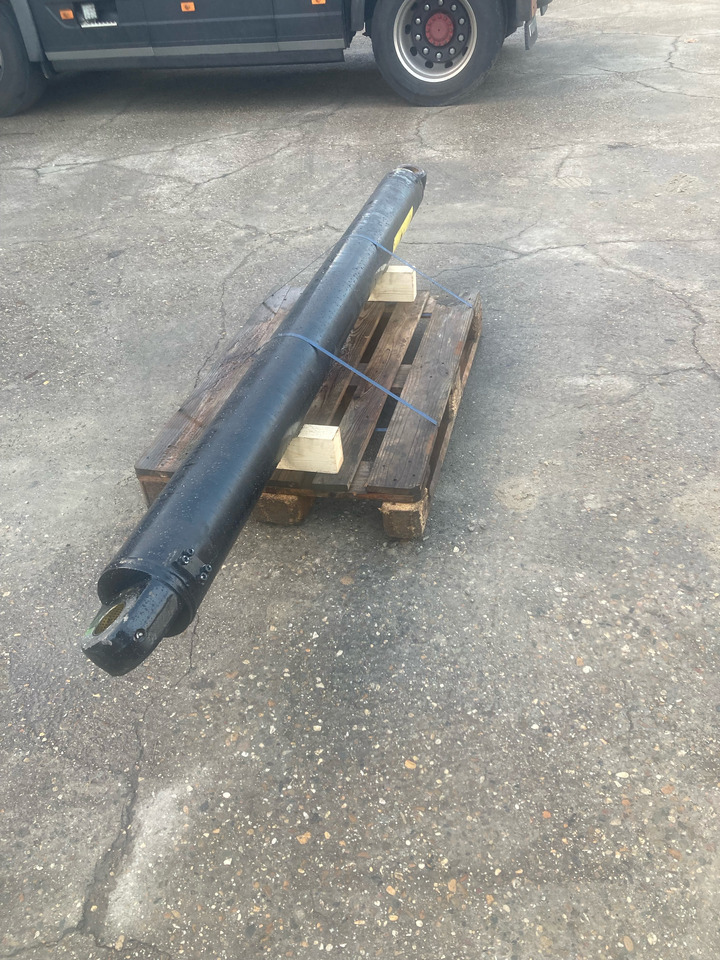 Hyva - Гидравлический цилиндр: фото 3 Hyva - Гидравлический цилиндр: фото 3