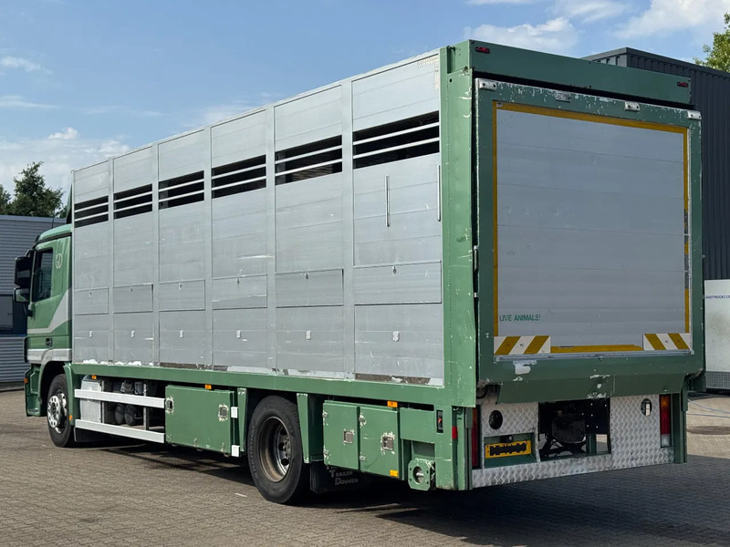 Mercedes-Benz Actros 1832 L 1 - 2 Stock Animal Transport - Грузовик для перевозки животных: фото 4 Mercedes-Benz Actros 1832 L 1 - 2 Stock Animal Transport - Грузовик для перевозки животных: фото 4