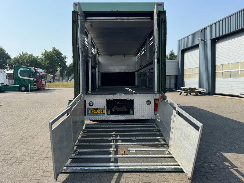 Mercedes-Benz Actros 1832 L 1 - 2 Stock Animal Transport - Грузовик для перевозки животных: фото 5 Mercedes-Benz Actros 1832 L 1 - 2 Stock Animal Transport - Грузовик для перевозки животных: фото 5