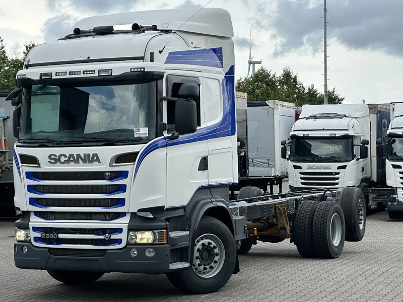 Scania R580 V8 6x2*4 Chassis Retarder Full Air 4.90 Wb Euro 6 - Грузовик-шасси: фото 1 Scania R580 V8 6x2*4 Chassis Retarder Full Air 4.90 Wb Euro 6 - Грузовик-шасси: фото 1