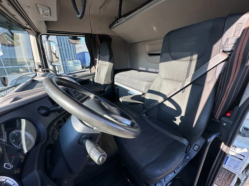 Тягач DAF XF 450 Space Cab - Euro 6 - Alcoa - Smart Tacho: фото 14 Тягач DAF XF 450 Space Cab - Euro 6 - Alcoa - Smart Tacho: фото 14