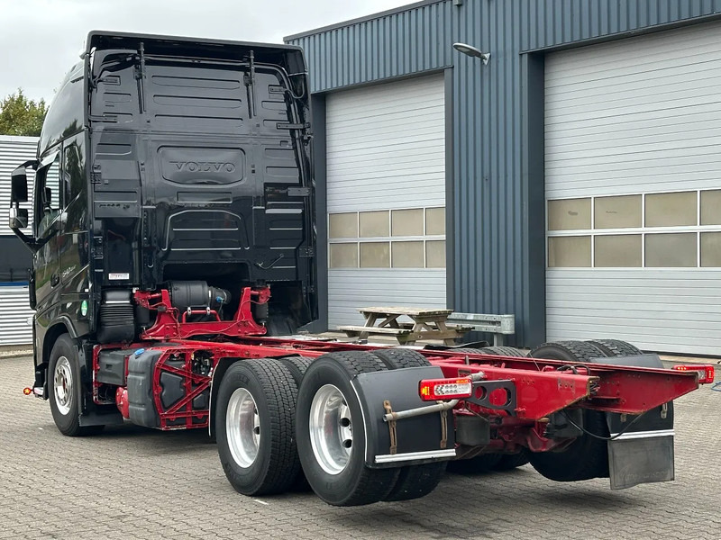 Volvo FH 540 6x2 Globe XL - Retarder - Dual Clutch - 4.30 WB - Full Air - Грузовик-шасси: фото 4 Volvo FH 540 6x2 Globe XL - Retarder - Dual Clutch - 4.30 WB - Full Air - Грузовик-шасси: фото 4