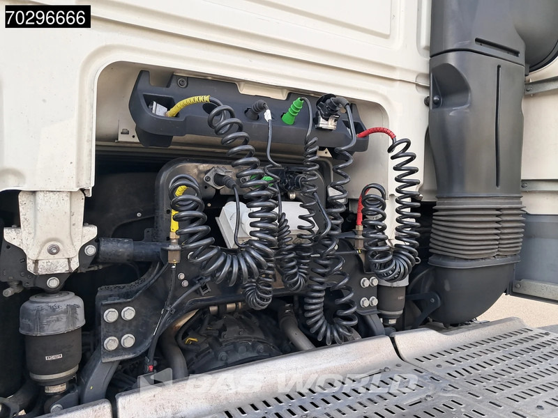 DAF XF 480 4X2 SSC Retarder 2xTanks ACC LED Standklima Euro 6 - Тягач: фото 3 DAF XF 480 4X2 SSC Retarder 2xTanks ACC LED Standklima Euro 6 - Тягач: фото 3