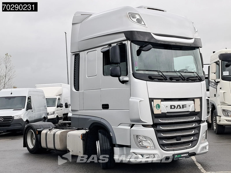 DAF XF 480 4X2 SSC Retarder Mega 2xTanks ACC LED Standklima Euro 6 - Тягач: фото 2 DAF XF 480 4X2 SSC Retarder Mega 2xTanks ACC LED Standklima Euro 6 - Тягач: фото 2