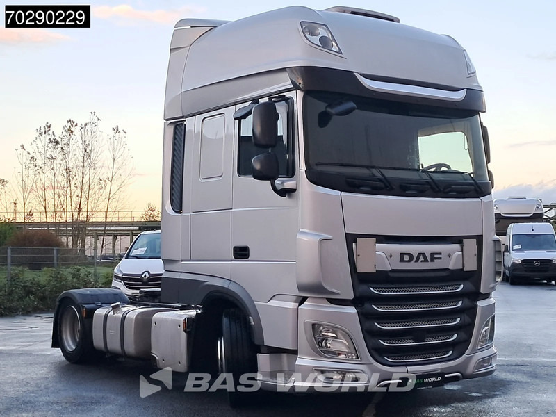 DAF XF 480 4X2 SSC Retarder Mega 2xTanks ACC LED Standklima Euro 6 - Тягач: фото 2 DAF XF 480 4X2 SSC Retarder Mega 2xTanks ACC LED Standklima Euro 6 - Тягач: фото 2