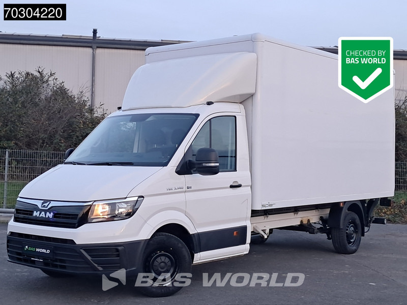 Volkswagen Crafter 140pk Ladebordwand Automatik 140PS Koffer Kamera Tempomat Klima Euro6 A/C Cruise control - Фургон с закрытым кузовом: фото 1 Volkswagen Crafter 140pk Ladebordwand Automatik 140PS Koffer Kamera Tempomat Klima Euro6 A/C Cruise control - Фургон с закрытым кузовом: фото 1