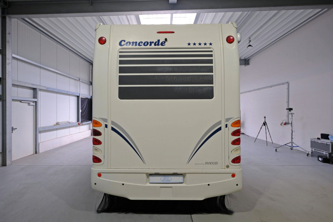 Concorde Carver I 692 H/Automatik/Festbett+Hubbett/Solar - Интегрированный автодом: фото 3 Concorde Carver I 692 H/Automatik/Festbett+Hubbett/Solar - Интегрированный автодом: фото 3