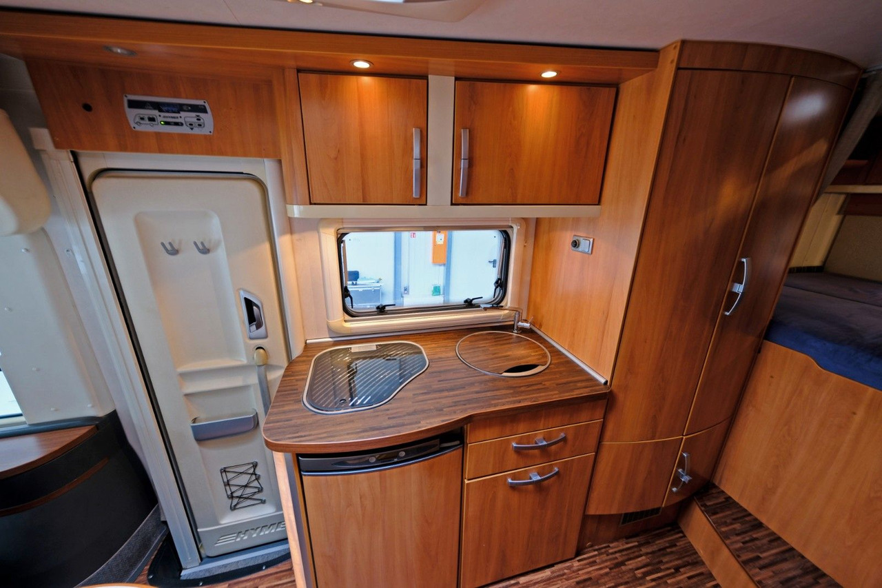 HYMER / ERIBA / HYMERCAR B 514 CL/Festbett+Hubbett/Garage/Klima/Markise в лизинг HYMER / ERIBA / HYMERCAR B 514 CL/Festbett+Hubbett/Garage/Klima/Markise: фото 13