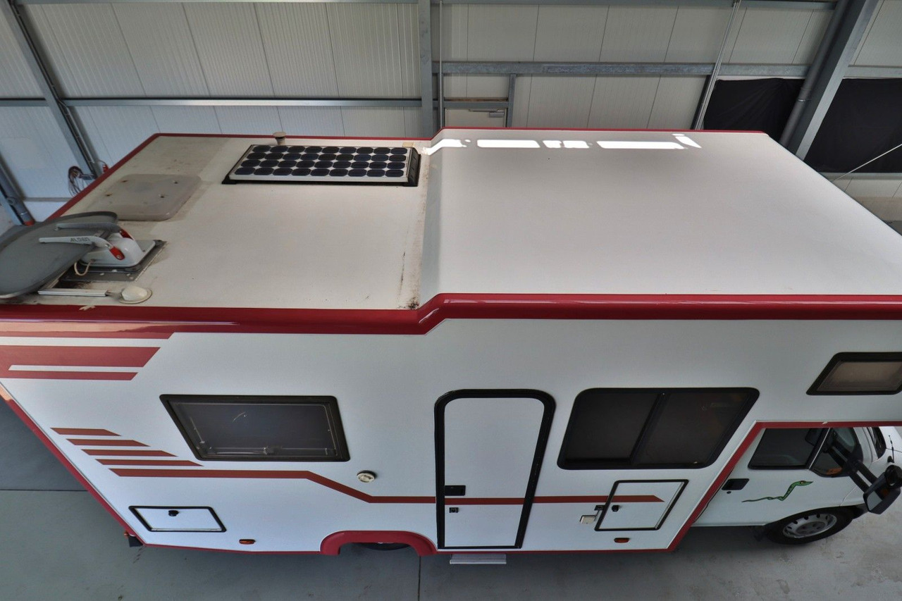 Tischer Stegi I/Solar/dop.Boden/sep.Dusche/TÜV 2-2026 - Альковный автодом: фото 4 Tischer Stegi I/Solar/dop.Boden/sep.Dusche/TÜV 2-2026 - Альковный автодом: фото 4