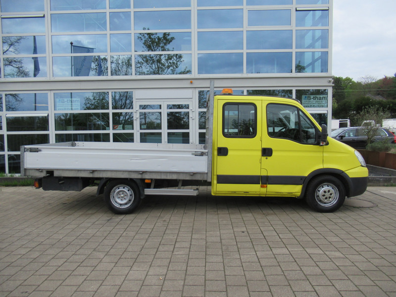 Iveco Daily 35S14 D 103KW EU5 375 DOKA Dubbelcabine - Малотоннажный бортовой грузовик, Грузопассажирский фургон: фото 2 Iveco Daily 35S14 D 103KW EU5 375 DOKA Dubbelcabine - Малотоннажный бортовой грузовик, Грузопассажирский фургон: фото 2