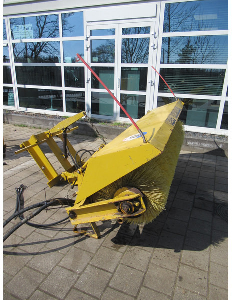 NIDO HF 25 S-20 Borstel 200CM + Hydro-Unit - Щетка: фото 2 NIDO HF 25 S-20 Borstel 200CM + Hydro-Unit - Щетка: фото 2