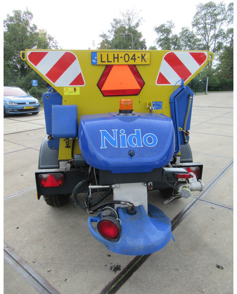 NIDO Stratos B17KR-21 AWCLN-350 1,7M3 + 850L Salzstreuer Zoutstrooier Saltspreader - Разбрасыватель песка/ Соли: фото 5 NIDO Stratos B17KR-21 AWCLN-350 1,7M3 + 850L Salzstreuer Zoutstrooier Saltspreader - Разбрасыватель песка/ Соли: фото 5