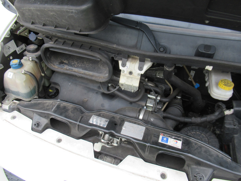 Легковой фургон Peugeot Boxer 330 3.0 HDI 116KW L1H1 P+: фото 17 Легковой фургон Peugeot Boxer 330 3.0 HDI 116KW L1H1 P+: фото 17