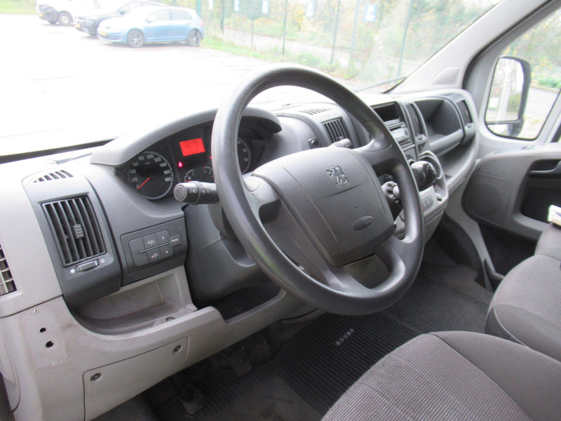 Легковой фургон Peugeot Boxer 330 3.0 HDI 116KW L1H1 P+: фото 11 Легковой фургон Peugeot Boxer 330 3.0 HDI 116KW L1H1 P+: фото 11