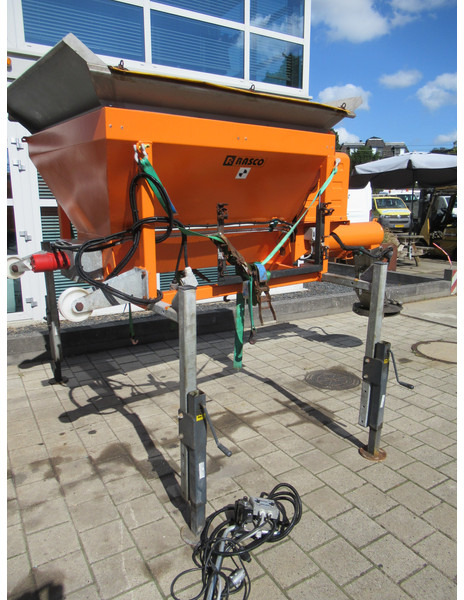 RASCO JUNIOR 1.0M + HONDA Motor - Engine Salt Salz ROTACIJSKI POSIPAC - Разбрасыватель песка/ Соли: фото 3 RASCO JUNIOR 1.0M + HONDA Motor - Engine Salt Salz ROTACIJSKI POSIPAC - Разбрасыватель песка/ Соли: фото 3