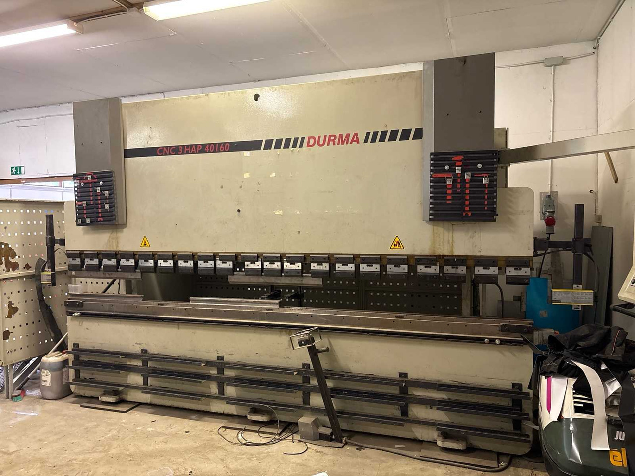 Press brake Durma CNC Hap 40160 - Станок: фото 2 Press brake Durma CNC Hap 40160 - Станок: фото 2
