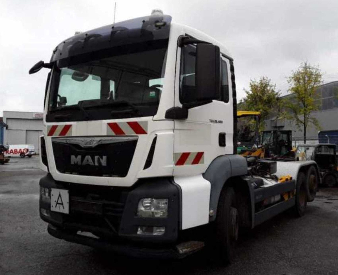 MAN 26.400 ABROLLER HIAB - Крюковой мультилифт: фото 1 MAN 26.400 ABROLLER HIAB - Крюковой мультилифт: фото 1