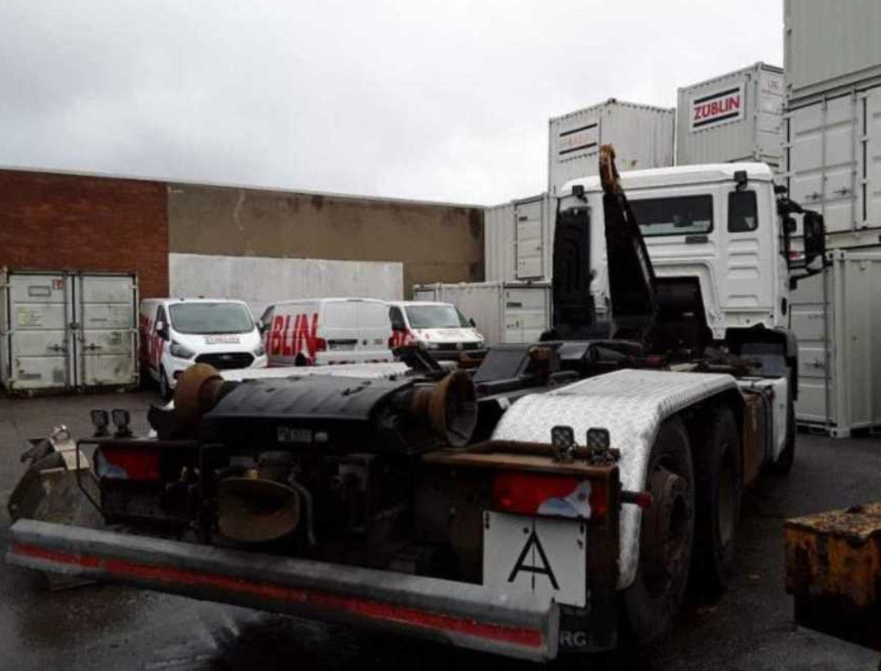 MAN 26.400 ABROLLER HIAB - Крюковой мультилифт: фото 5 MAN 26.400 ABROLLER HIAB - Крюковой мультилифт: фото 5