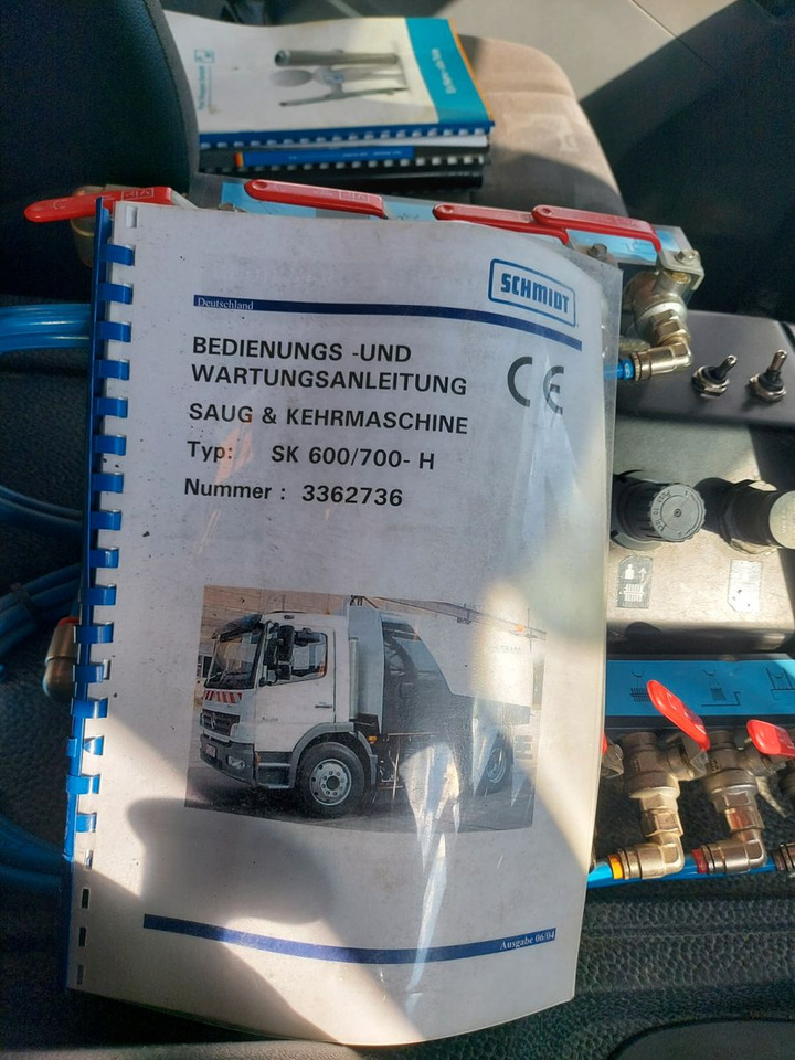 Mercedes-Benz Atego 2 6-Zyl. 4x2 1324 Schmidt SK 600 Klima в лизинг Mercedes-Benz Atego 2 6-Zyl. 4x2 1324 Schmidt SK 600 Klima: фото 35