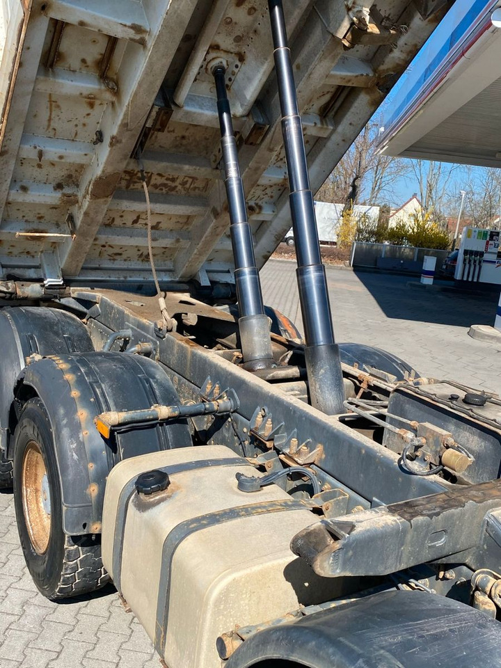 Mercedes-Benz Axor 2 C 4-Achser 3243 8x4 Kipp RETARDER MEILLER в лизинг Mercedes-Benz Axor 2 C 4-Achser 3243 8x4 Kipp RETARDER MEILLER: фото 17 Mercedes-Benz Axor 2 C 4-Achser 3243 8x4 Kipp RETARDER MEILLER в лизинг Mercedes-Benz Axor 2 C 4-Achser 3243 8x4 Kipp RETARDER MEILLER: фото 17