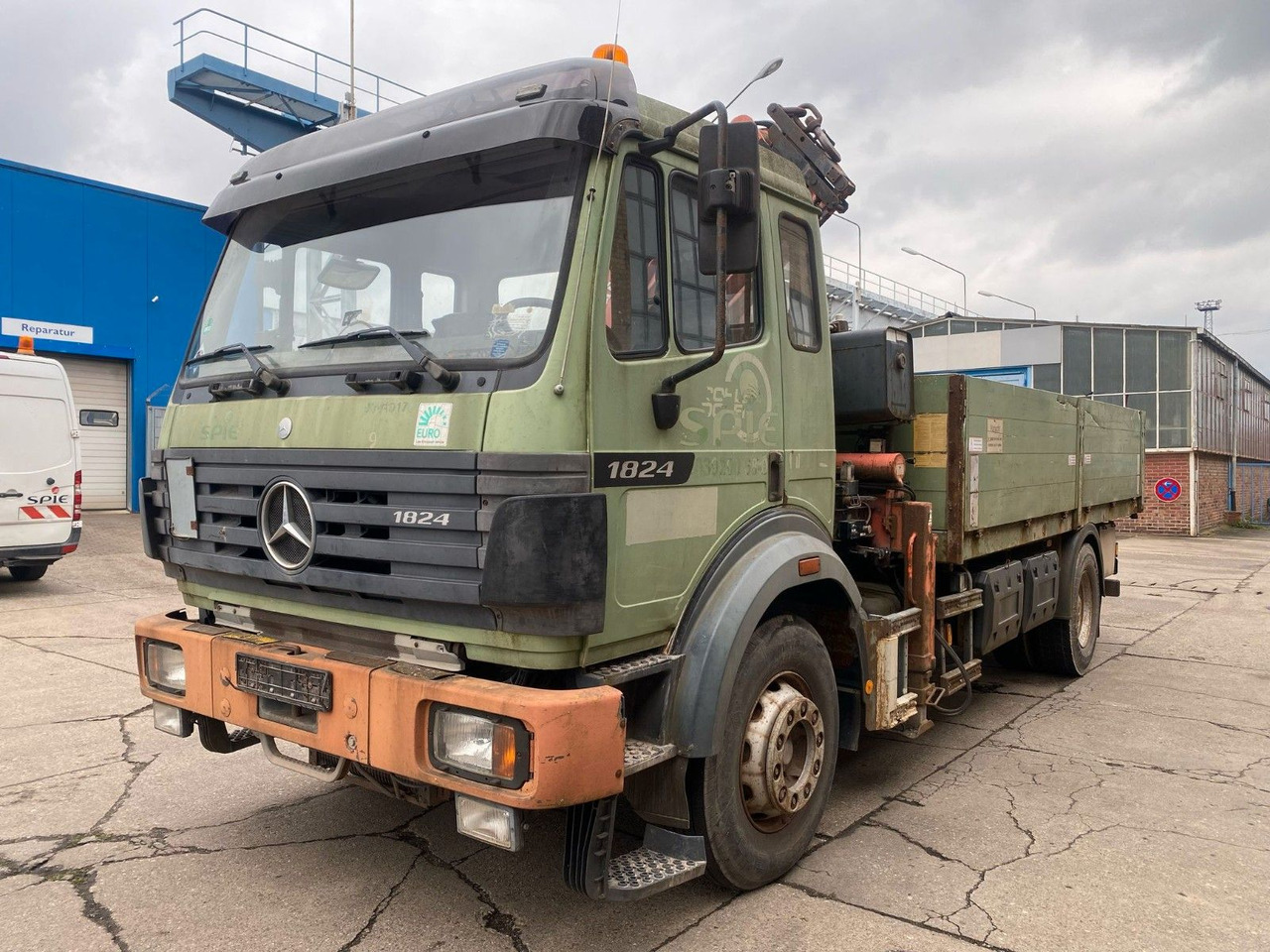 Mercedes-Benz SK 1824 Pritsche Atlas 125.1 Kran Klima Tempomat - Грузовик бортовой/ Платформа, Автоманипулятор: фото 2 Mercedes-Benz SK 1824 Pritsche Atlas 125.1 Kran Klima Tempomat - Грузовик бортовой/ Платформа, Автоманипулятор: фото 2