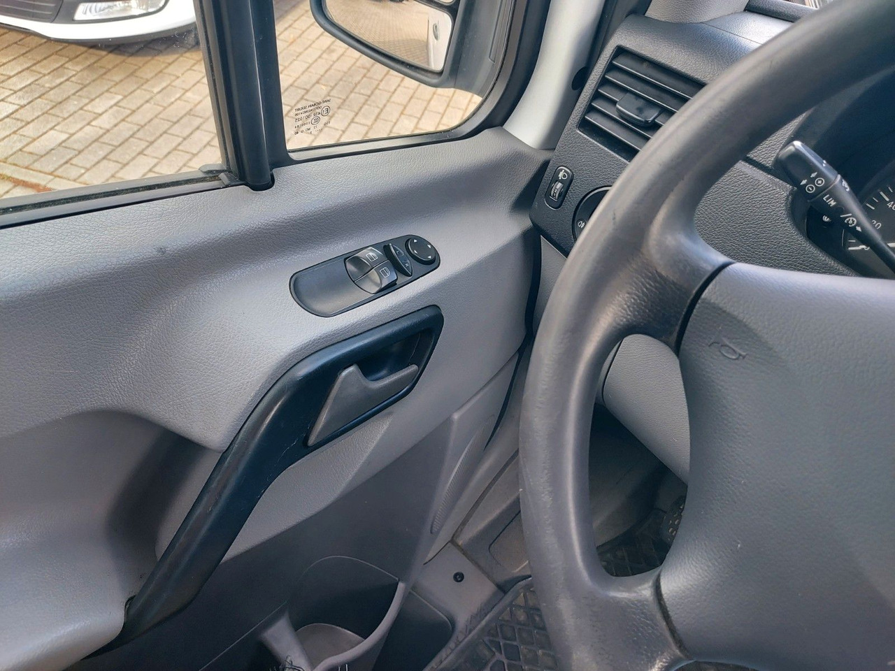 Пассажирский фургон Mercedes-Benz Sprinter II Kasten 316 CDI MIXTO 6 SITZER MAXI: фото 17 Пассажирский фургон Mercedes-Benz Sprinter II Kasten 316 CDI MIXTO 6 SITZER MAXI: фото 17
