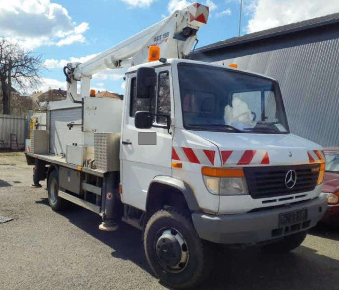 Mercedes-Benz VARIO 814D HUBARBEITS WUMAG 155T 4X4 ALLRAD - Грузовик с подъемником: фото 1 Mercedes-Benz VARIO 814D HUBARBEITS WUMAG 155T 4X4 ALLRAD - Грузовик с подъемником: фото 1