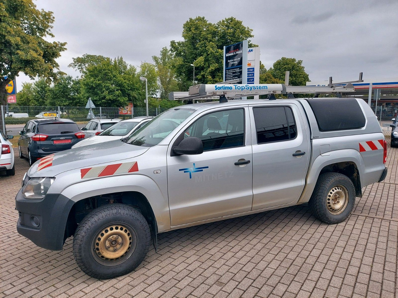 Volkswagen Amarok Basis DoubleCab 4x4 Klima Standheiz. AHK - Внедорожник: фото 1 Volkswagen Amarok Basis DoubleCab 4x4 Klima Standheiz. AHK - Внедорожник: фото 1