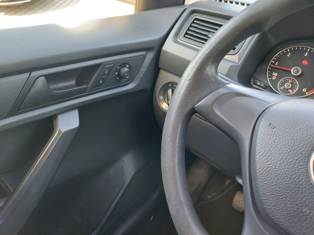 Пассажирский фургон Volkswagen Caddy Nfz Kasten Klima 2 Sitze Bluetooth: фото 18 Пассажирский фургон Volkswagen Caddy Nfz Kasten Klima 2 Sitze Bluetooth: фото 18