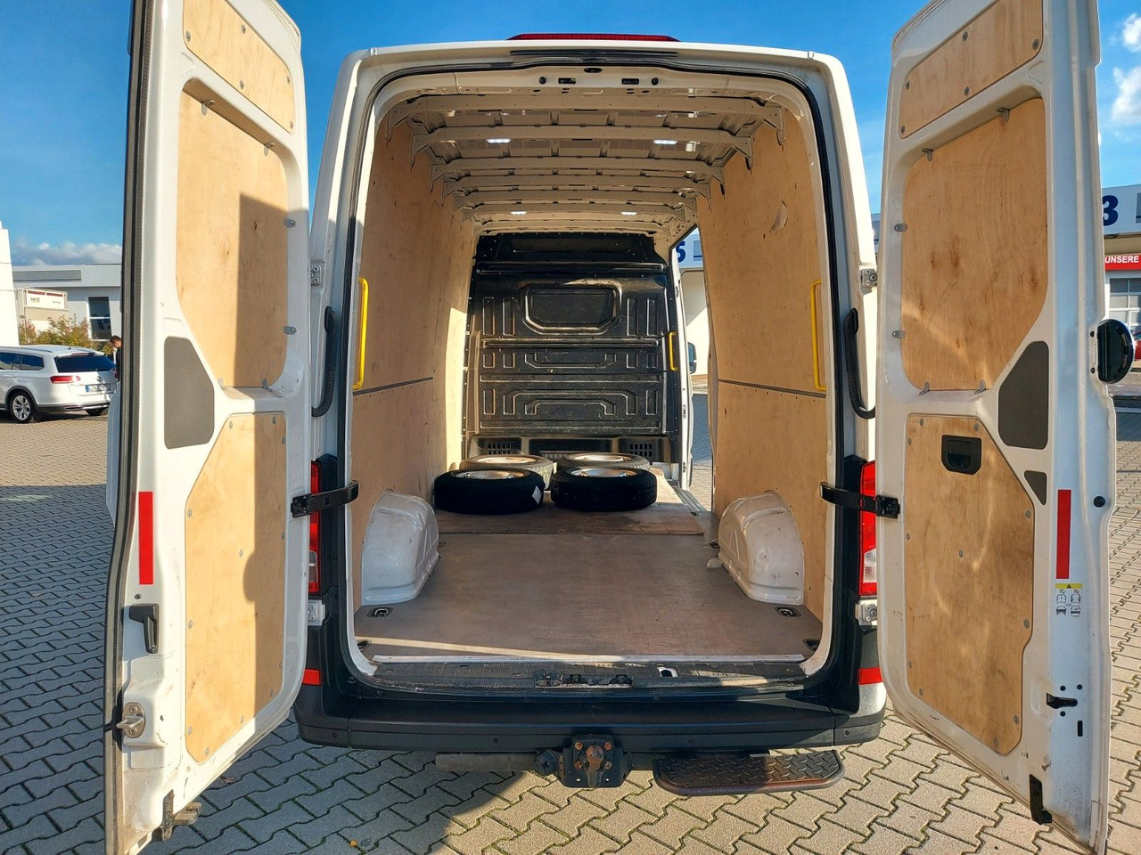 Volkswagen Crafter Kasten 35 EcoProfi Hochdach MAXI KLIMAA - Пассажирский фургон: фото 3 Volkswagen Crafter Kasten 35 EcoProfi Hochdach MAXI KLIMAA - Пассажирский фургон: фото 3