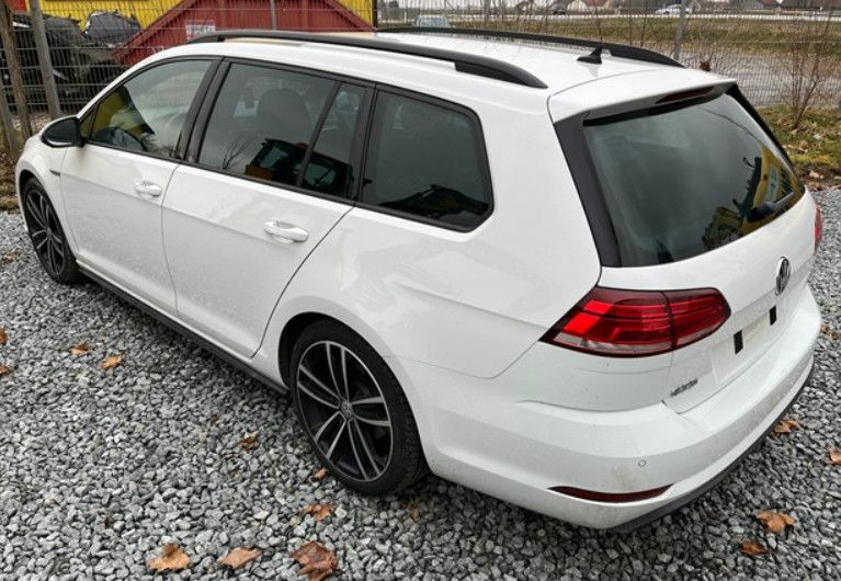Volkswagen Golf VII Variant GTD DSG LED PDC NAVI AHK UVM. - Легковой автомобиль: фото 3 Volkswagen Golf VII Variant GTD DSG LED PDC NAVI AHK UVM. - Легковой автомобиль: фото 3