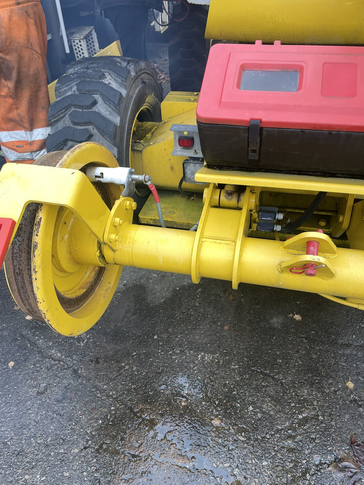 HAULOTTE Neotec - Коленчатый подъемник: фото 5 HAULOTTE Neotec - Коленчатый подъемник: фото 5