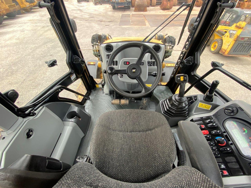 Caterpillar 432F2 NVT - Экскаватор-погрузчик: фото 4 Caterpillar 432F2 NVT - Экскаватор-погрузчик: фото 4