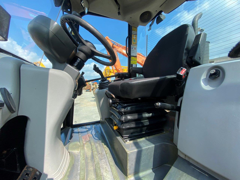 Caterpillar 908 H2 NVT - Колёсный погрузчик: фото 3 Caterpillar 908 H2 NVT - Колёсный погрузчик: фото 3