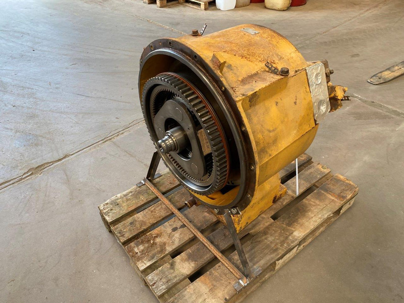 Caterpillar Converter AR - Сцепление и запчасти: фото 1 Caterpillar Converter AR - Сцепление и запчасти: фото 1