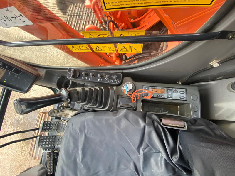 Hitachi ZX 225 USRLC NVT в лизинг Hitachi ZX 225 USRLC NVT: фото 13