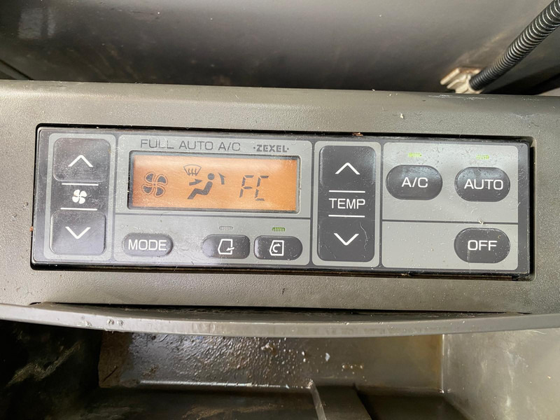 Hitachi ZX 225 USRLC NVT в лизинг Hitachi ZX 225 USRLC NVT: фото 15