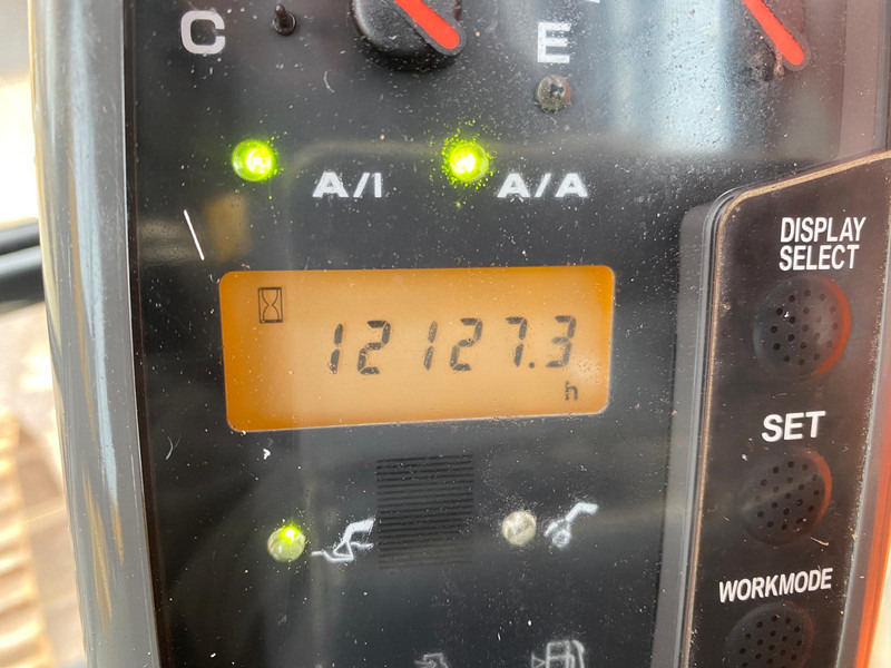 Hitachi ZX 225 USRLC NVT в лизинг Hitachi ZX 225 USRLC NVT: фото 16