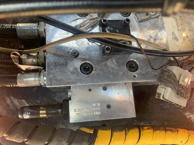 INDEXATOR R8 - Тилтротатор: фото 5 INDEXATOR R8 - Тилтротатор: фото 5