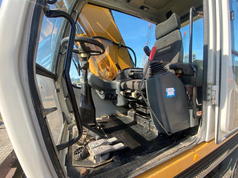 Liebherr A316 Litronic NVT - Колёсный экскаватор: фото 3 Liebherr A316 Litronic NVT - Колёсный экскаватор: фото 3