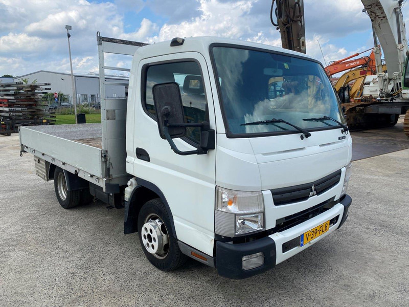 Mitsubishi Fuso Canter 3C18 NVT - Грузовик бортовой/ Платформа: фото 2 Mitsubishi Fuso Canter 3C18 NVT - Грузовик бортовой/ Платформа: фото 2