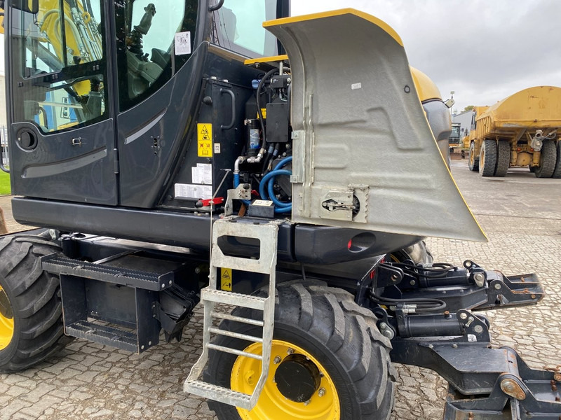 Колёсный экскаватор Yanmar B95w NVT: фото 20