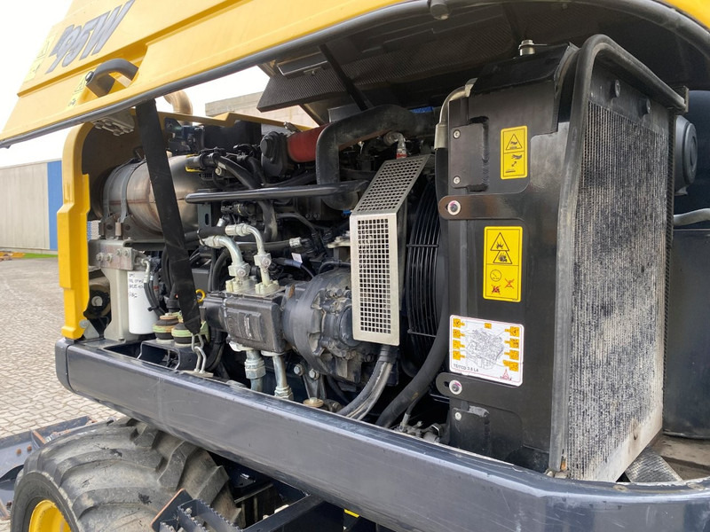 Колёсный экскаватор Yanmar B95w NVT: фото 14