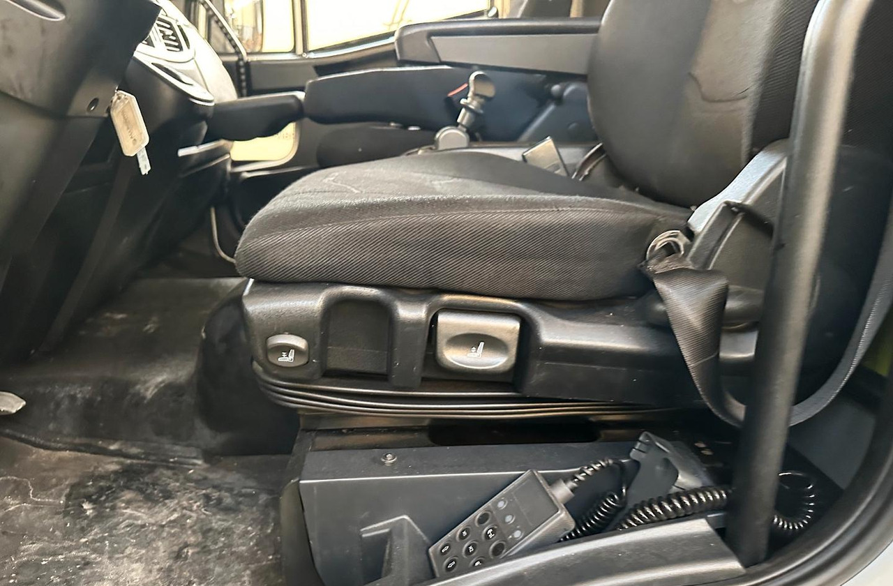 Тентованный грузовик Iveco 140e28 euro 6 centina e sponda: фото 6