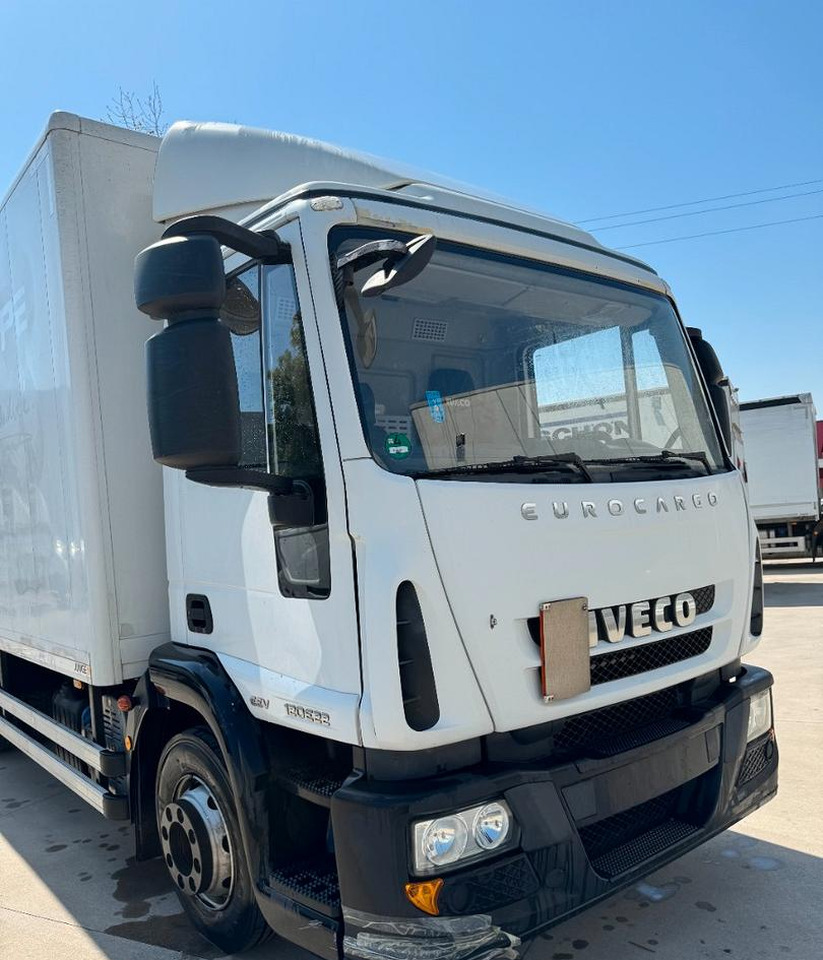 Iveco - Грузовик с закрытым кузовом: фото 2 Iveco - Грузовик с закрытым кузовом: фото 2