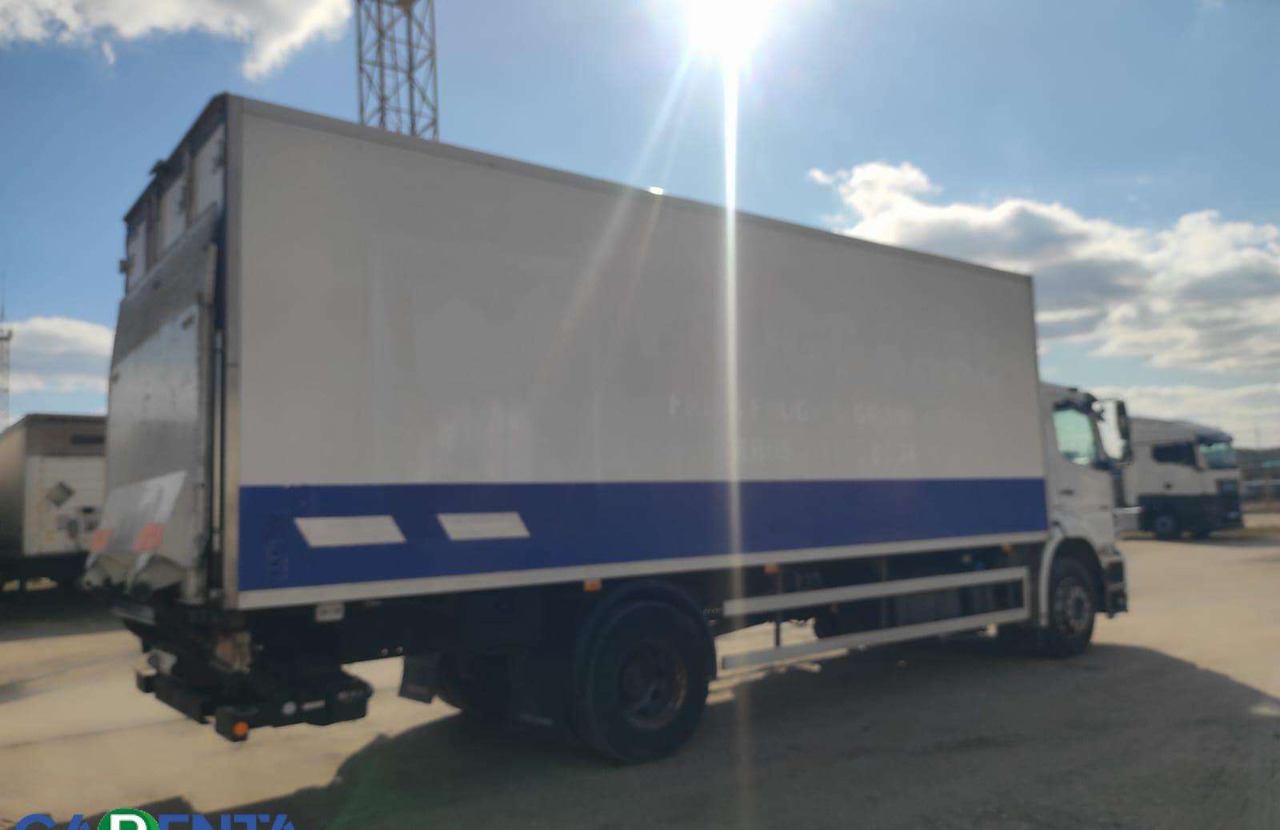 Mercedes-Benz AXOR 18L - Рефрижератор: фото 4 Mercedes-Benz AXOR 18L - Рефрижератор: фото 4