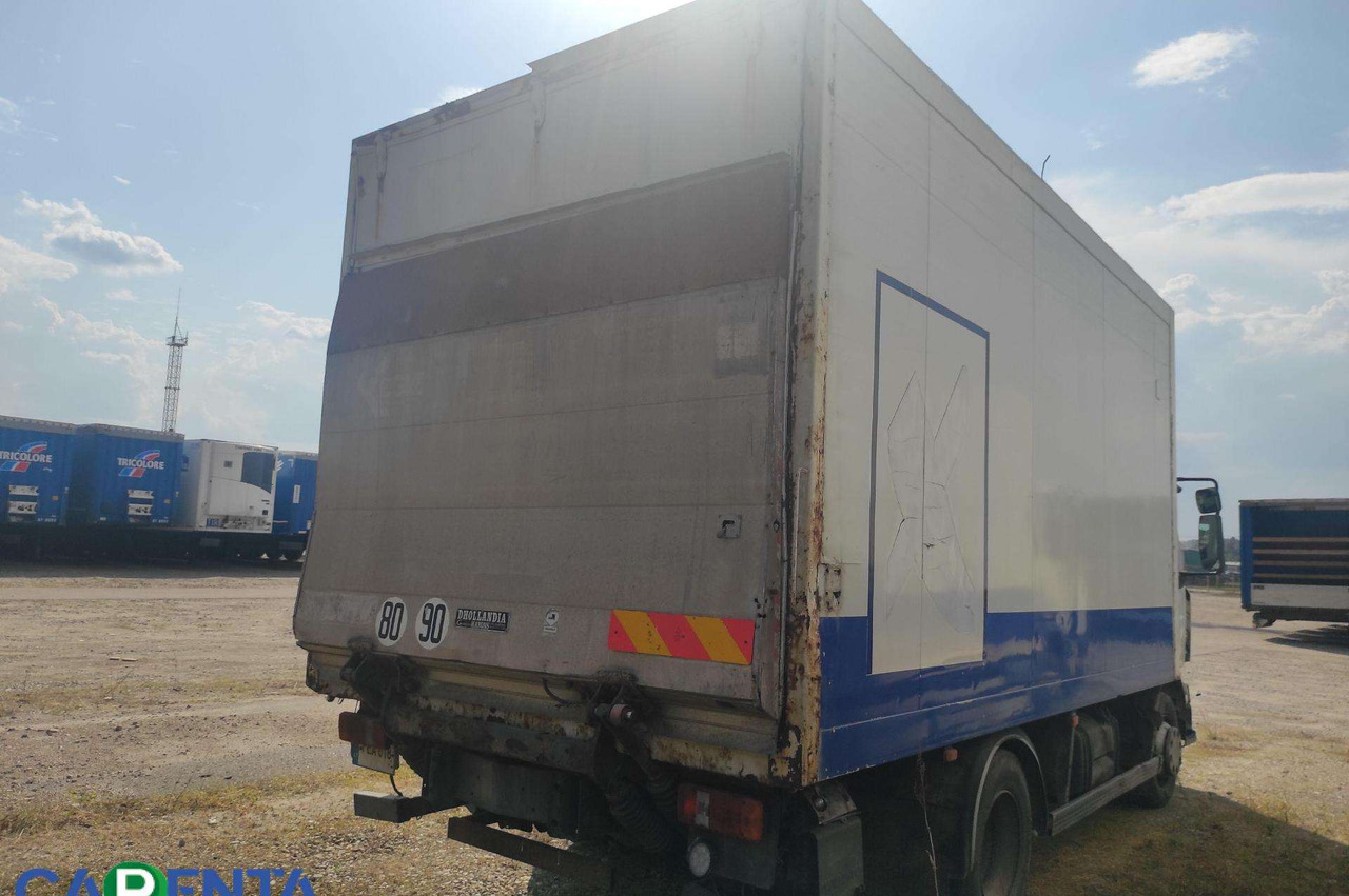 Renault MIDLUM 180 - Рефрижератор: фото 4 Renault MIDLUM 180 - Рефрижератор: фото 4